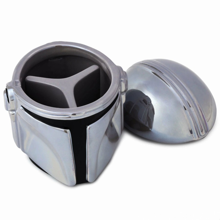 Cards & Boxed Christmas Cards * | Hallmark Star Wars: The Mandalorian Helmet Sculpted Ceramic Caddy