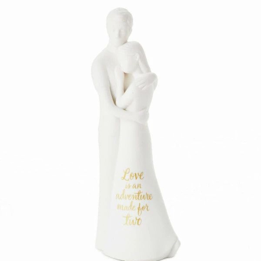 Collectibles Figurines * | Hallmark Love Is An Adventure Embracing Couple Figurine, 8.75